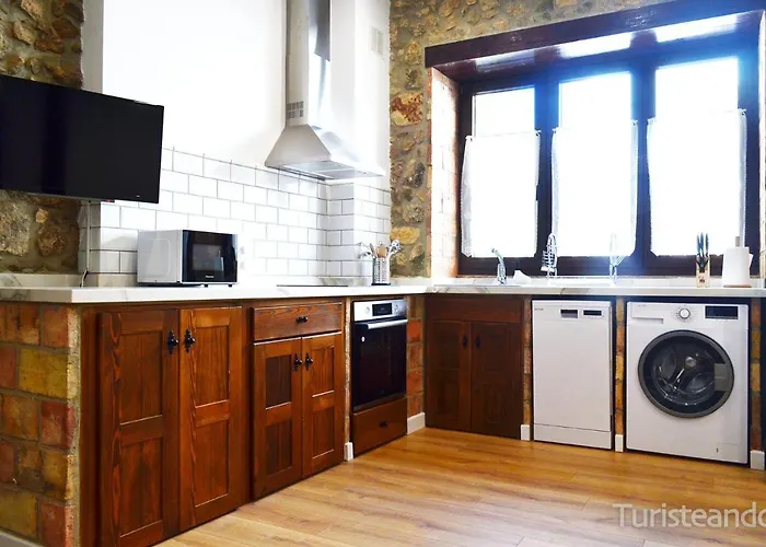 Llerandi 2a - Con Terraza Y Totalmente Reformado En Un Edificio Historico * San Vicente De La Barquera