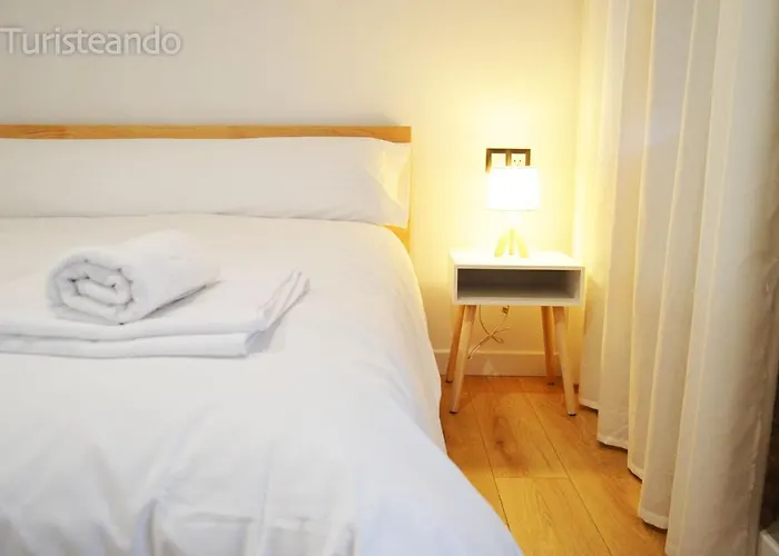 Llerandi 2a - Con Terraza Y Totalmente Reformado En Un Edificio Historico