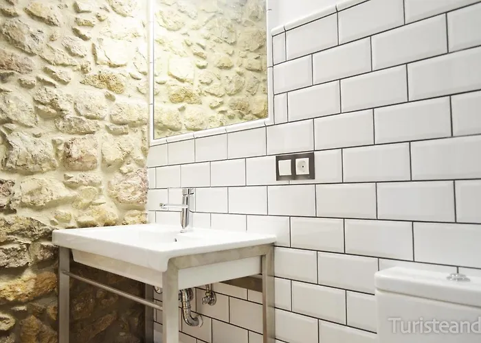 Llerandi 2a - Con Terraza Y Totalmente Reformado En Un Edificio Historico Apartment