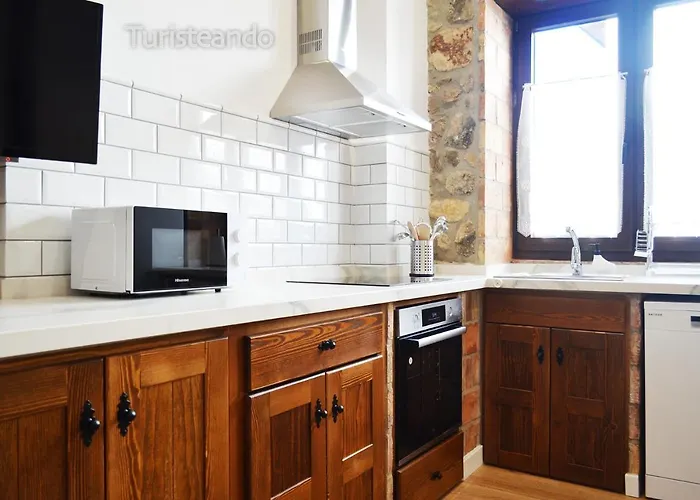 Apartment Llerandi 2a - Con Terraza Y Totalmente Reformado En Un Edificio Historico *